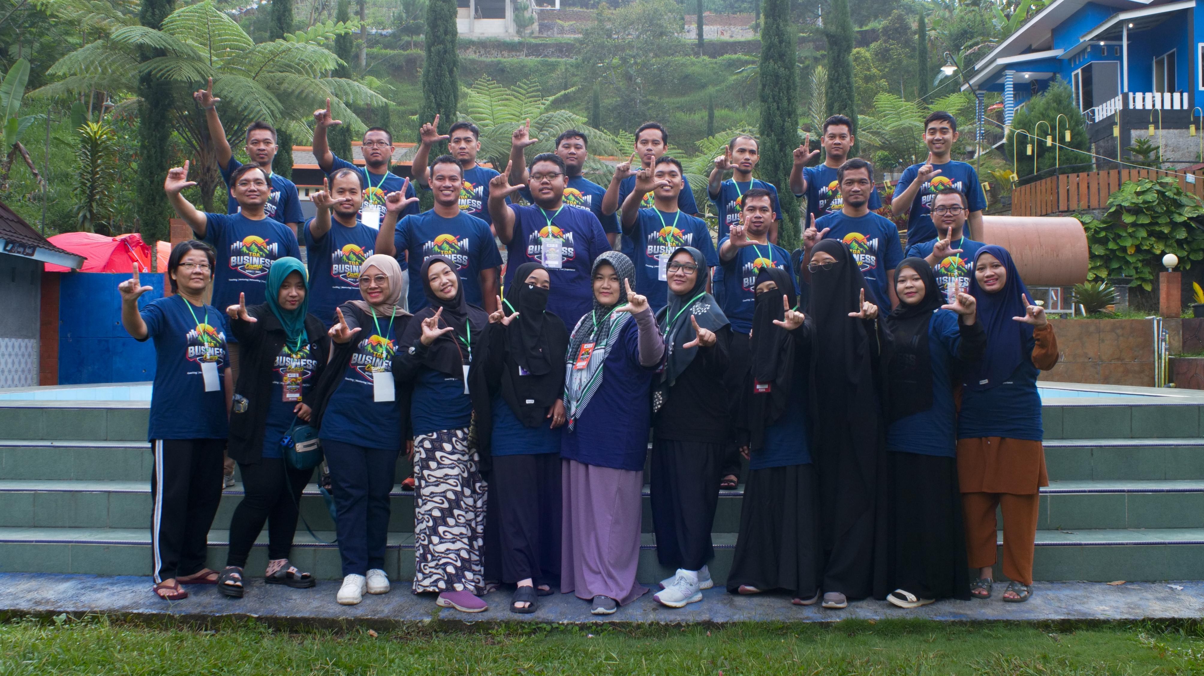 $rows[judul]